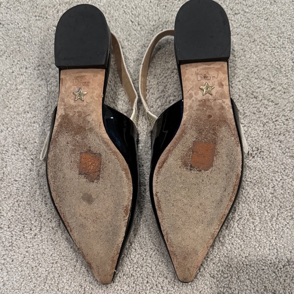 Dior J’Adior Black Patent Leather Pointed Slingback Flats with Logo Bow - Picture 5 of 8